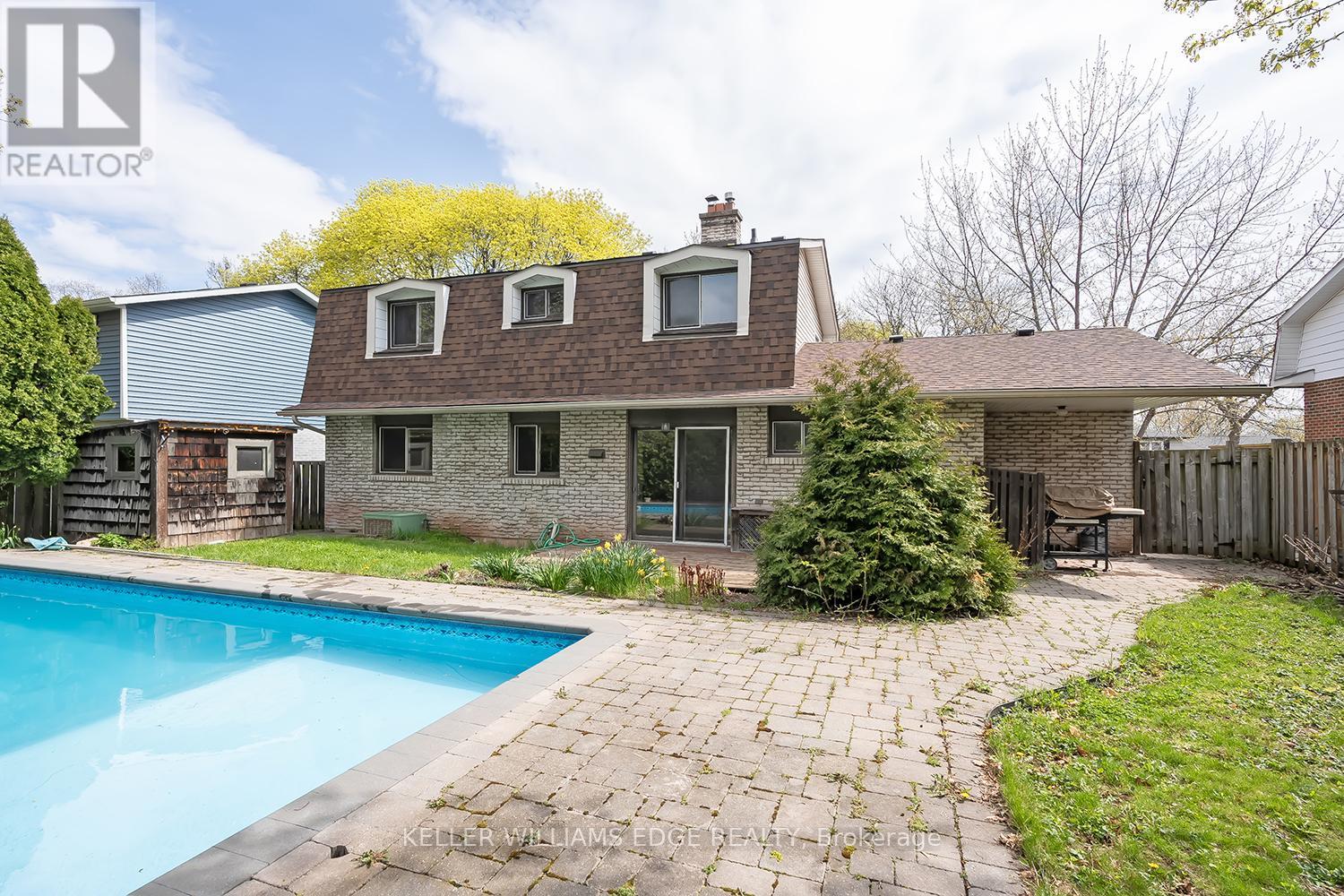 2463 Bridge Road, Oakville, Ontario  L6L 2G9 - Photo 13 - W13081224