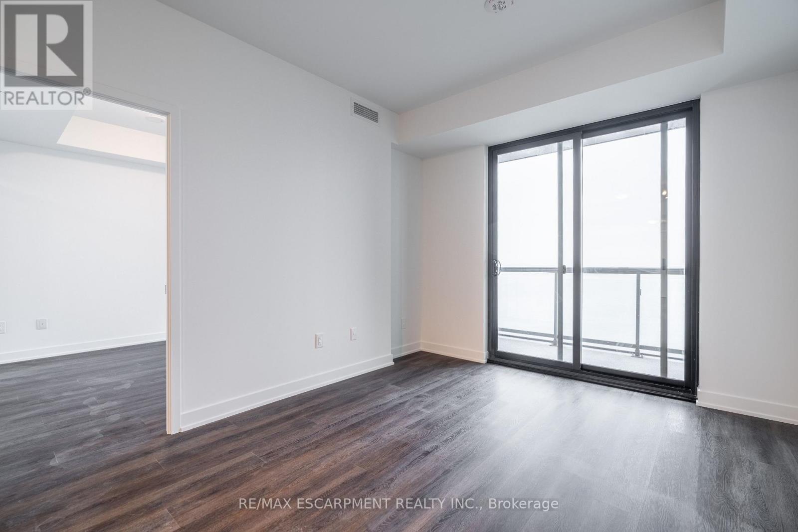 1205 - 2075 Lakeshore Boulevard, Burlington, Ontario  L7R 0H3 - Photo 10 - W13081234