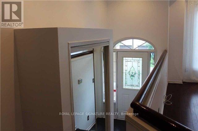 16 Greystone Court, Toronto, Ontario  M8V 4A5 - Photo 8 - W13081288