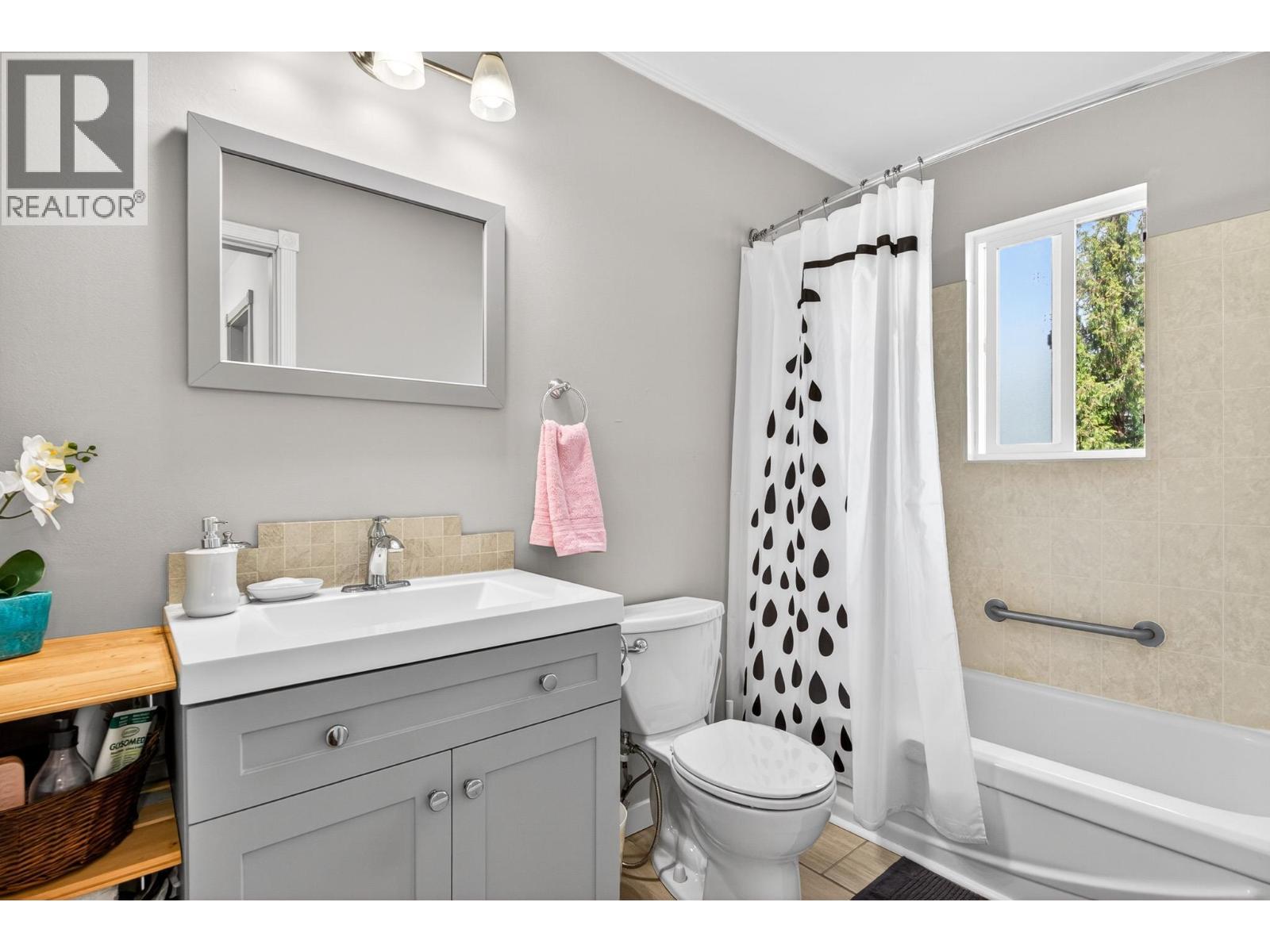 891 Pinebrook Place, Coquitlam, British Columbia  V3C 4C1 - Photo 15 - R3118772
