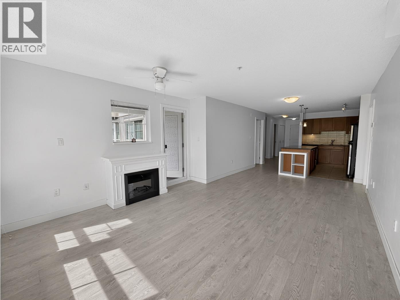 207 19673 Meadow Gardens Way, Pitt Meadows, British Columbia  V3Y 0A1 - Photo 7 - R3118895