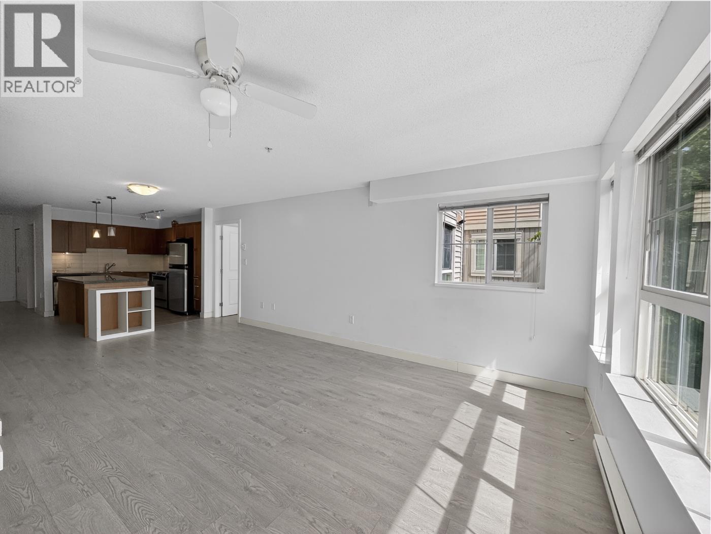 207 19673 Meadow Gardens Way, Pitt Meadows, British Columbia  V3Y 0A1 - Photo 8 - R3118895