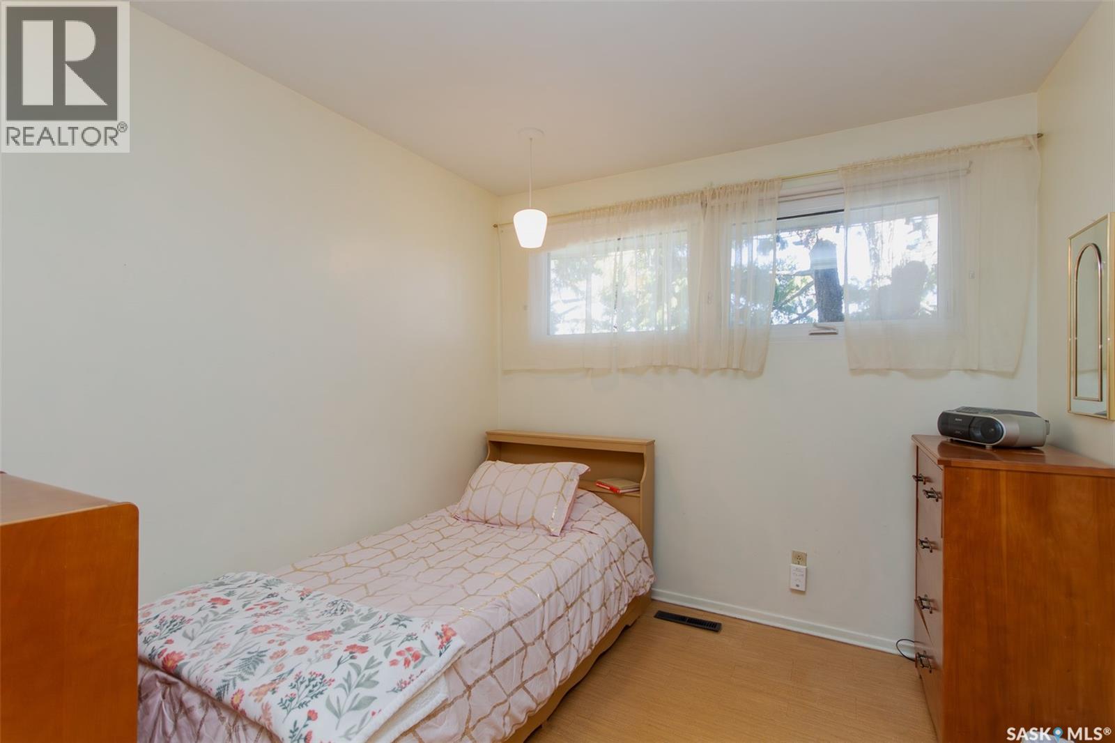 211 31st Street, Battleford, Saskatchewan  S0M 0E0 - Photo 9 - SK034539