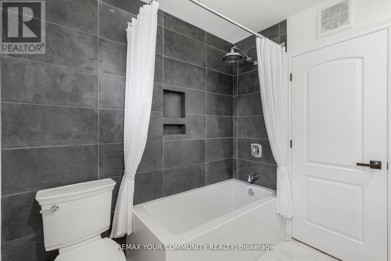 50 Oak Avenue, Hamilton, Ontario  L9H 4Y9 - Photo 16 - X13081226
