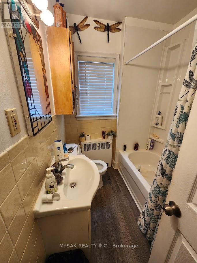 32-38 Welland Avenue, St. Catharines, Ontario  L2R 2M3 - Photo 11 - X13081260