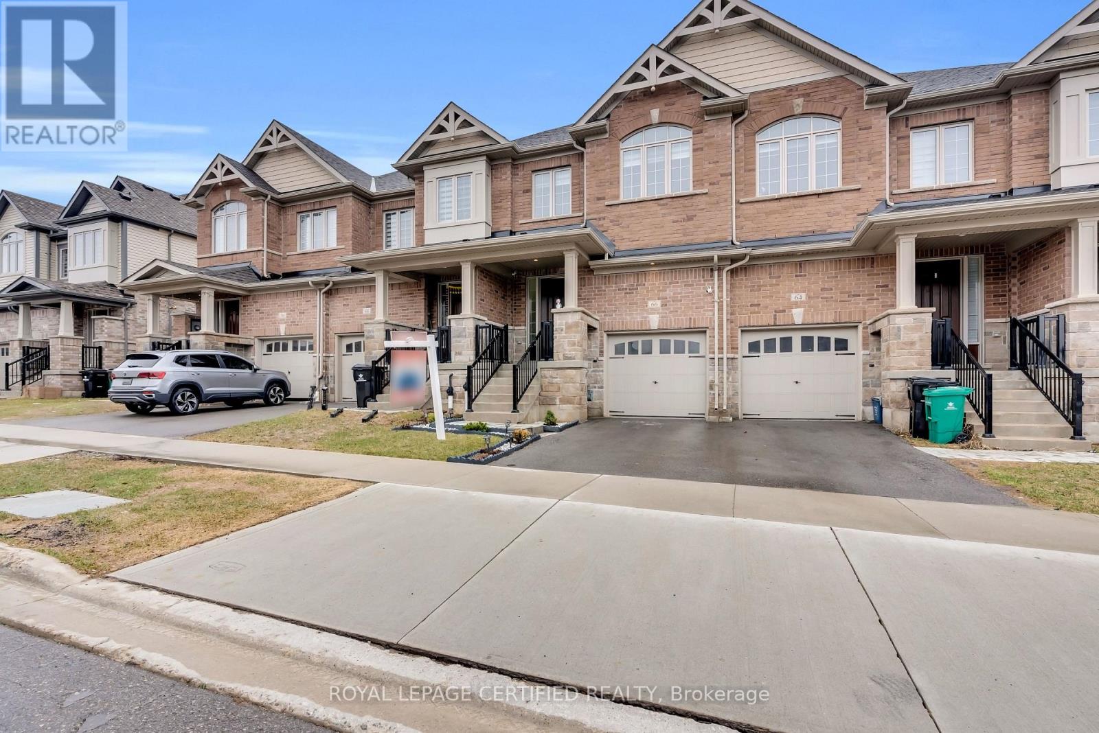 66 Grassbourne Avenue, Kitchener, Ontario  N2R 0S5 - Photo 3 - X13081278