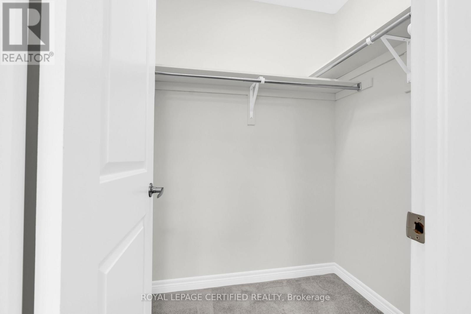 66 Grassbourne Avenue, Kitchener, Ontario  N2R 0S5 - Photo 34 - X13081278