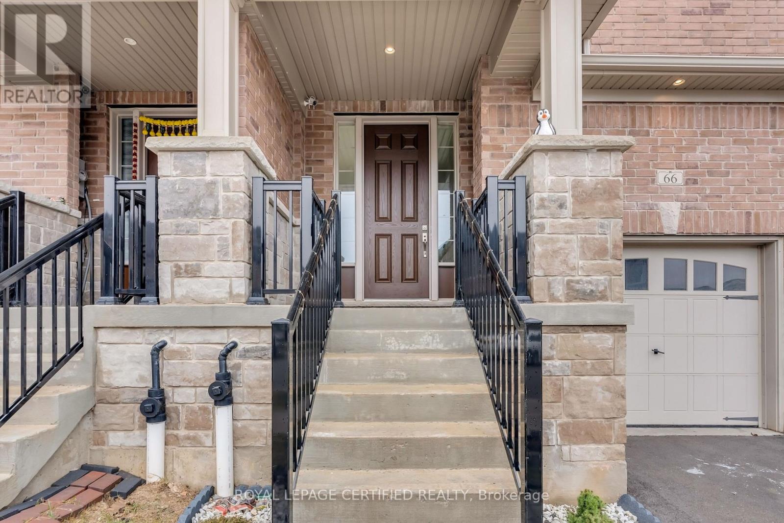66 Grassbourne Avenue, Kitchener, Ontario  N2R 0S5 - Photo 8 - X13081278