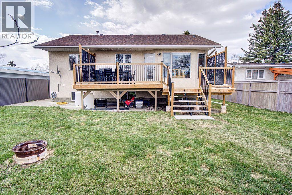4922 5 Street W, Claresholm, Alberta  T0L 0T0 - Photo 36 - A2303628