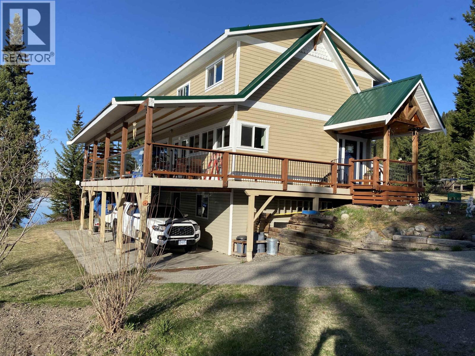 6627 Mcnolty Road, 100 Mile House, British Columbia  V0K 1X3 - Photo 6 - R3066107