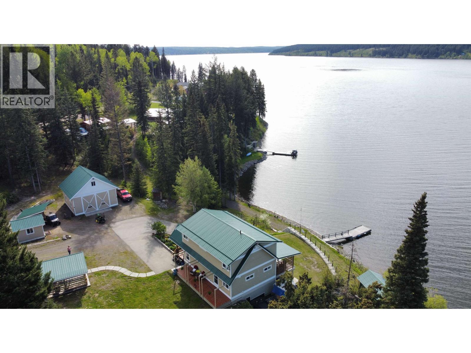 6627 Mcnolty Road, 100 Mile House, British Columbia  V0K 1X3 - Photo 3 - R3066107