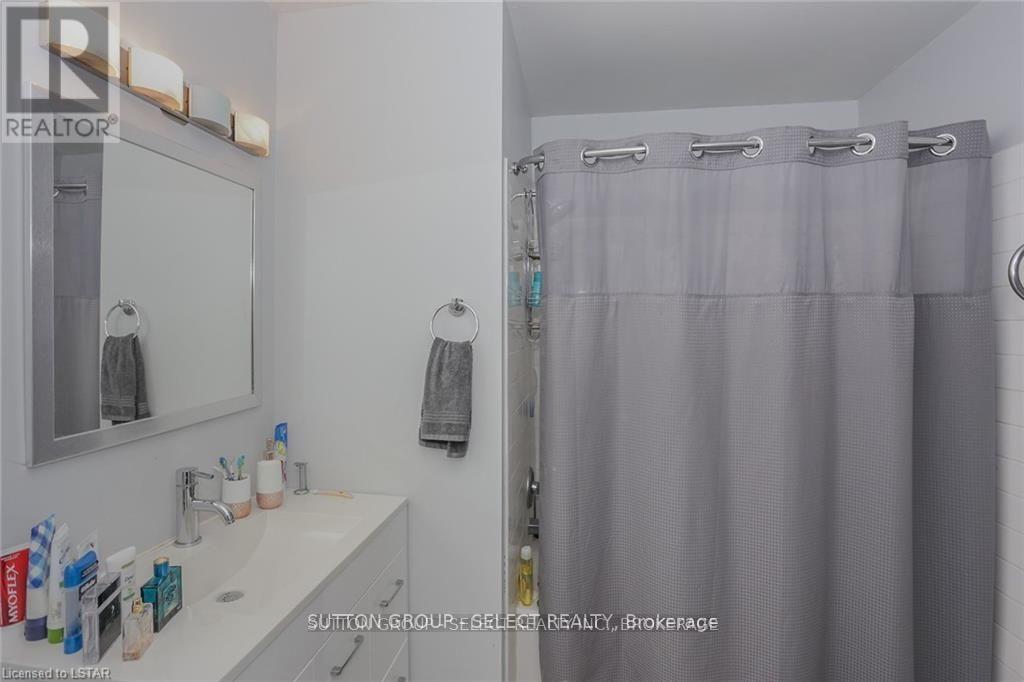 22 - 70 Fiddlers Green Road, London North, Ontario  N6H 4R4 - Photo 15 - X13081362