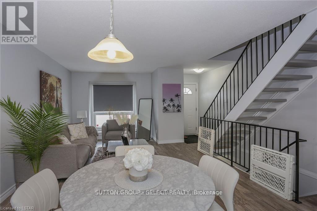 22 - 70 Fiddlers Green Road, London North, Ontario  N6H 4R4 - Photo 2 - X13081362