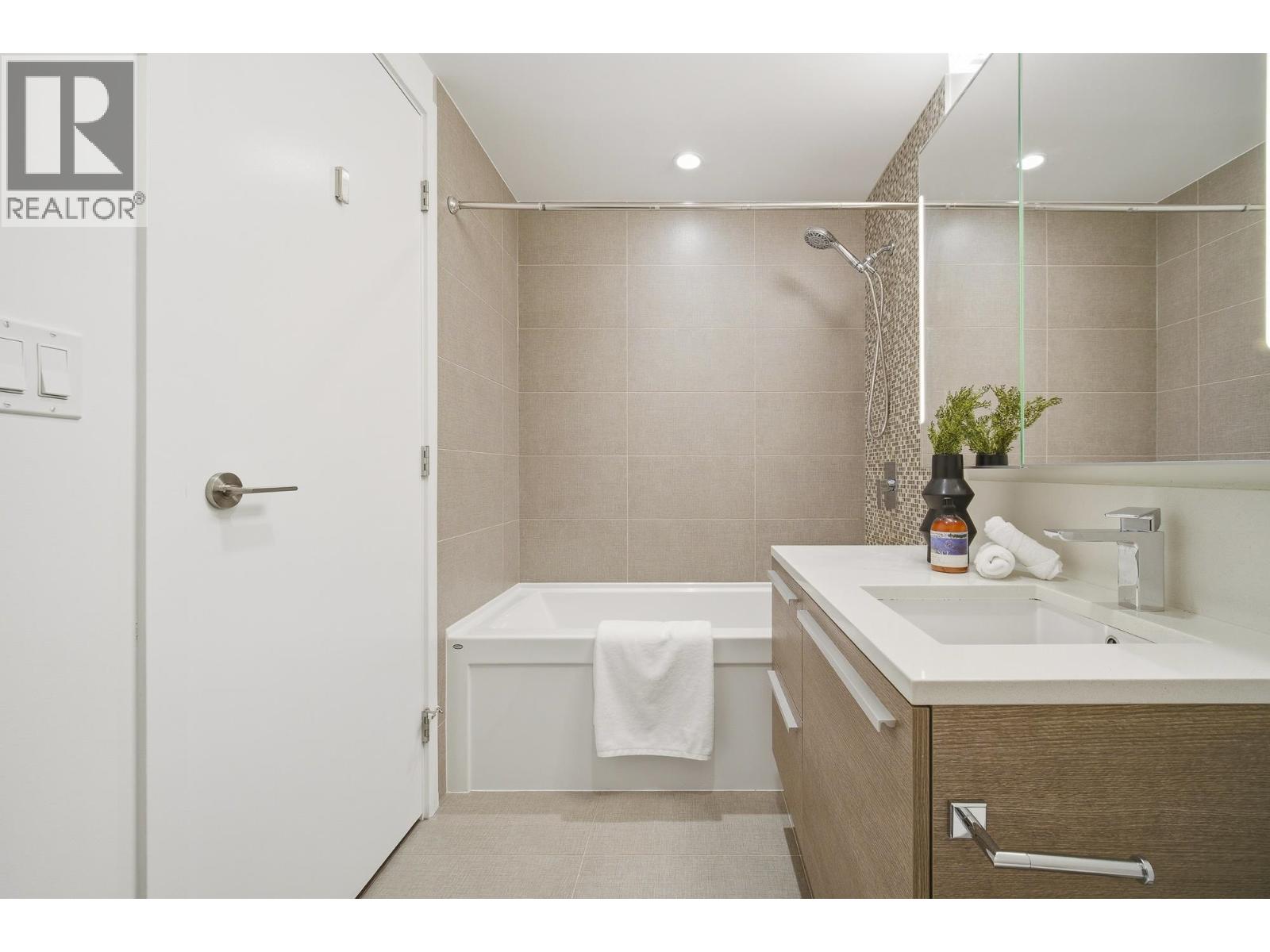 2707 4485 Skyline Drive, Burnaby, British Columbia  V5C 0J2 - Photo 19 - R3119028