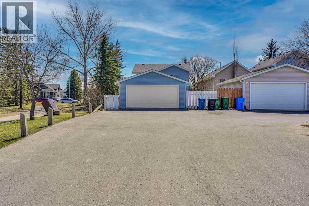 90 Martinridge Crescent NE, Calgary, Alberta  T3J 3M4 - Photo 44 - A2307442
