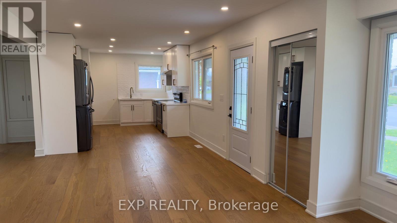 Main - 21 Clearview Heights, St. Catharines, Ontario  L2T 2W2 - Photo 13 - X13081372