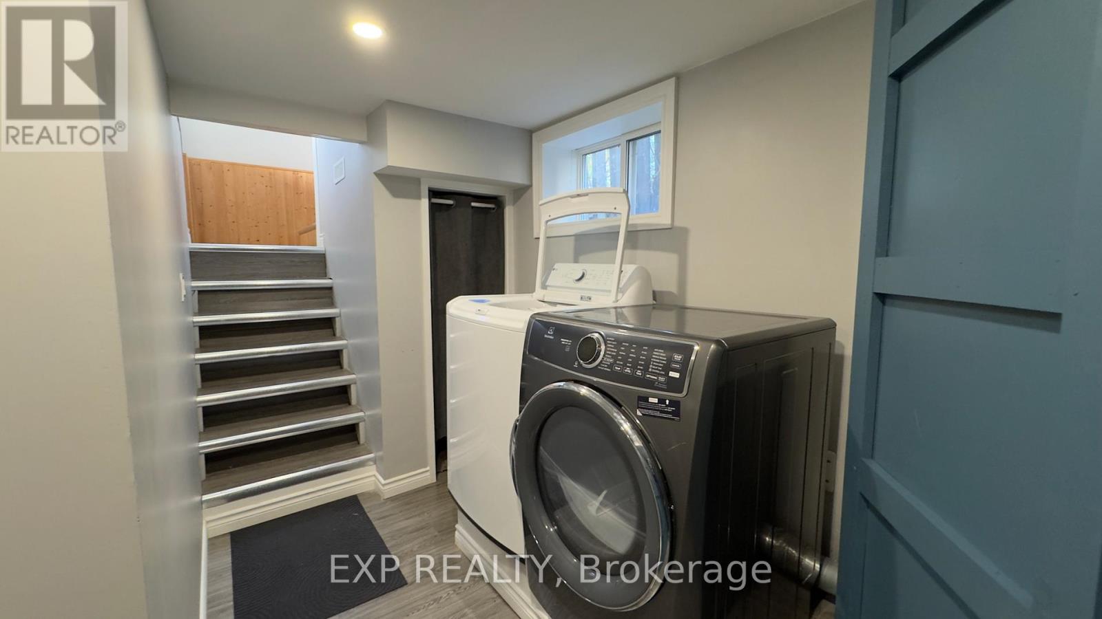 5 Plymouth Avenue, St. Catharines, Ontario  L2R 2X8 - Photo 15 - X13081398