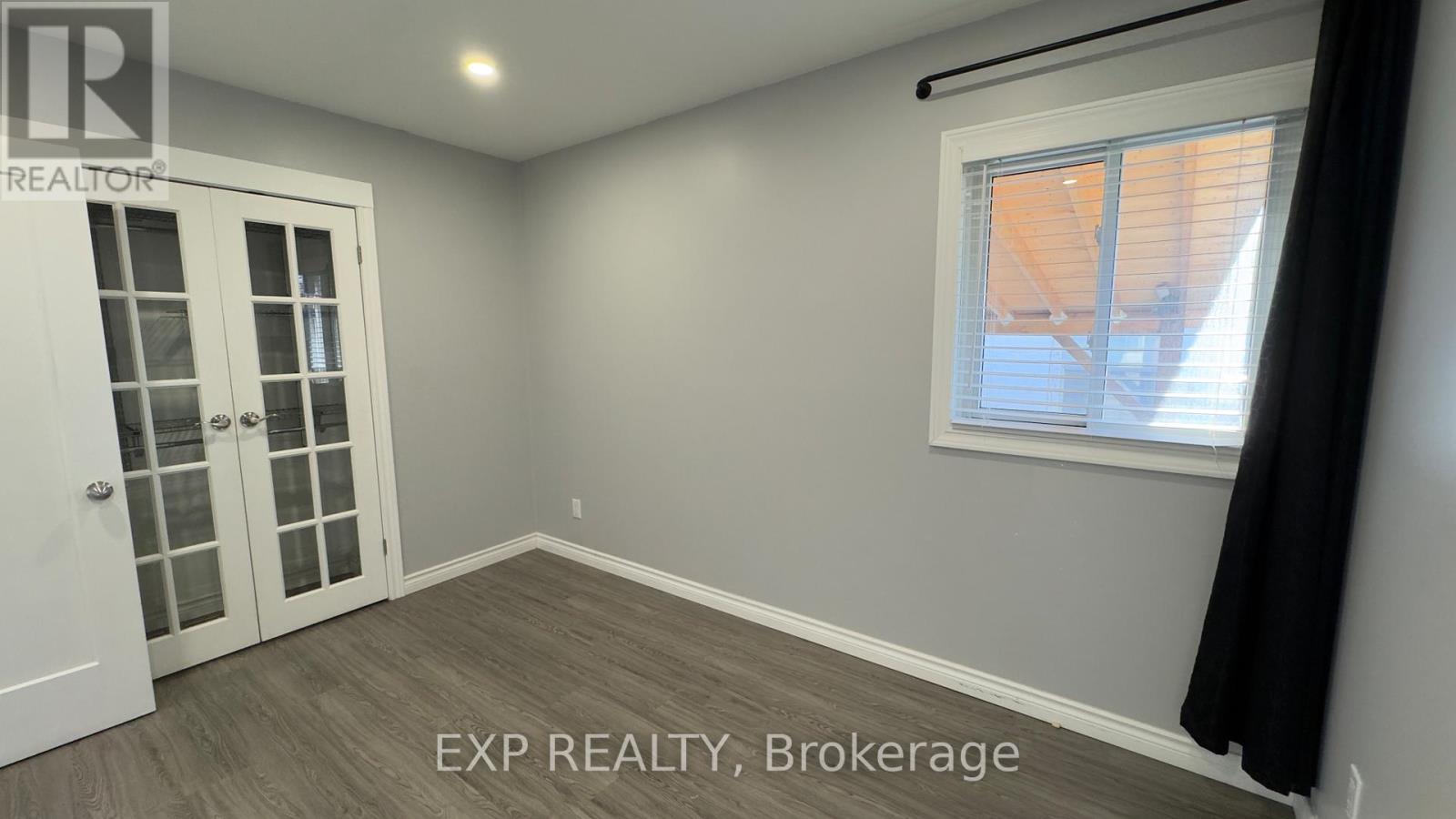 5 Plymouth Avenue, St. Catharines, Ontario  L2R 2X8 - Photo 8 - X13081398