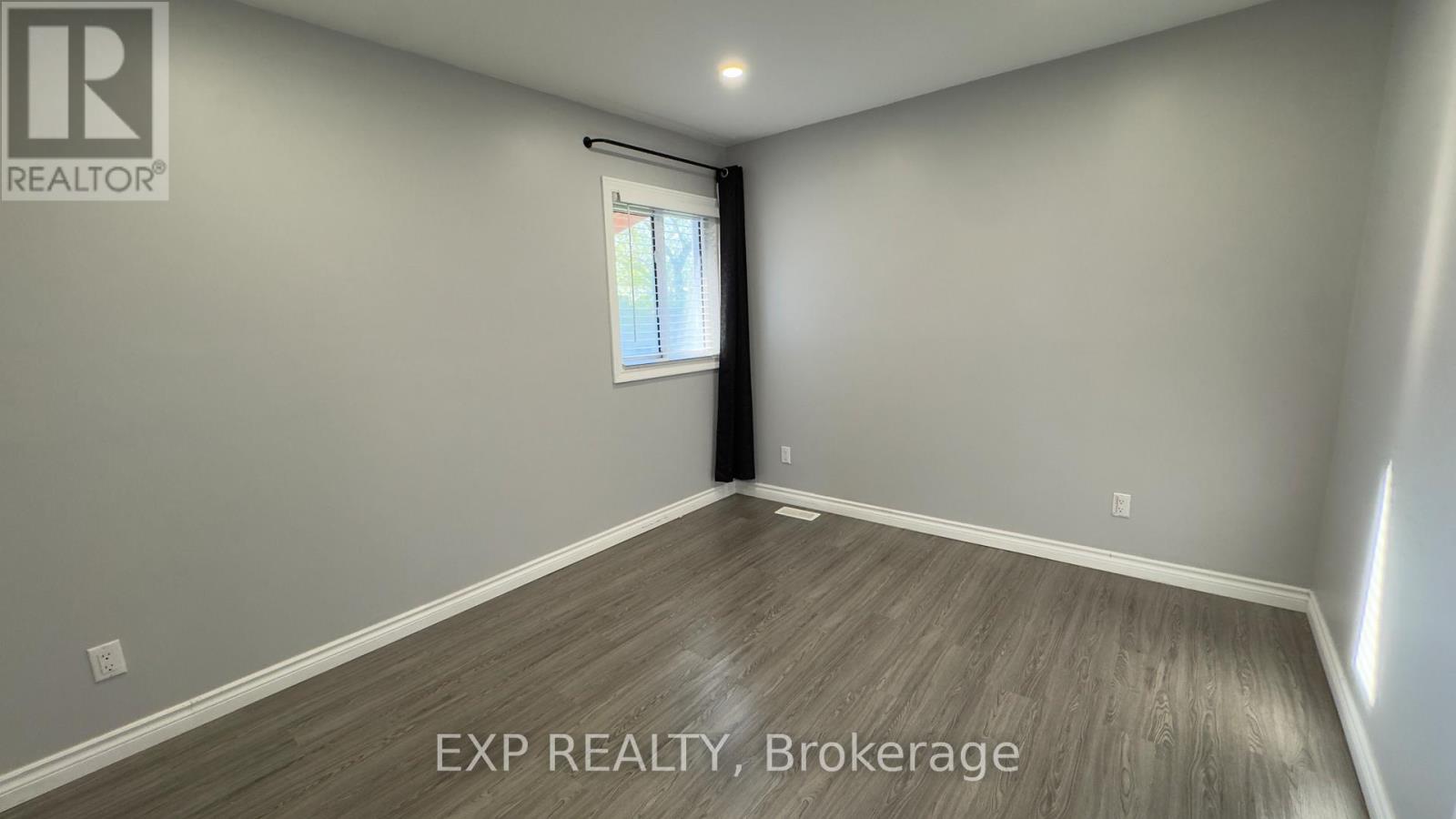 5 Plymouth Avenue, St. Catharines, Ontario  L2R 2X8 - Photo 9 - X13081398