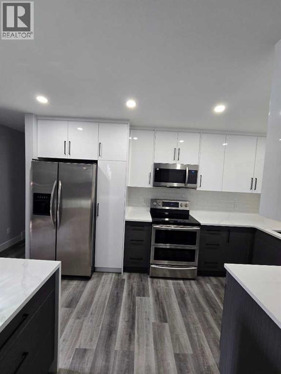 327 Rundleview Drive Ne, Calgary, Alberta  T1Y 1H9 - Photo 12 - A2293376