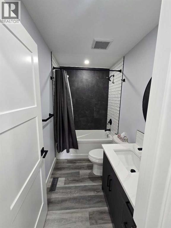 327 Rundleview Drive Ne, Calgary, Alberta  T1Y 1H9 - Photo 6 - A2293376