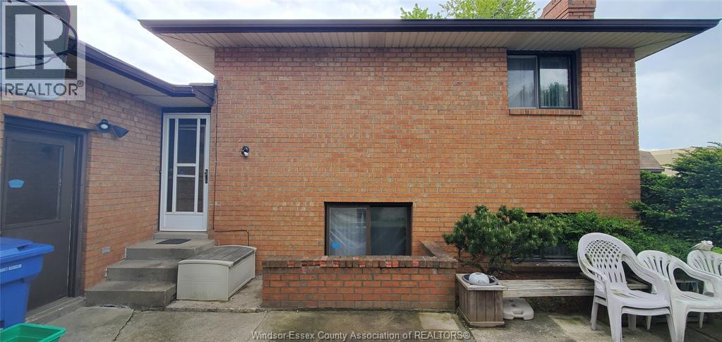 1735 Homestead Lane, Lasalle, Ontario  N9H 2C7 - Photo 2 - 26009743