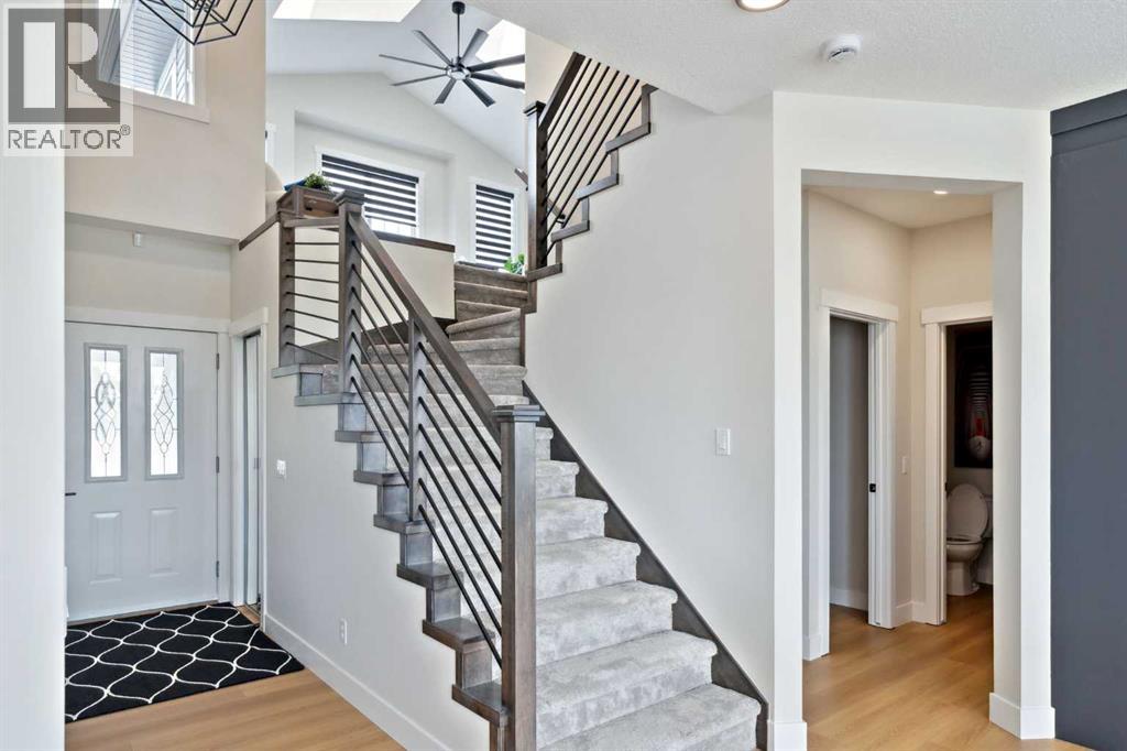 182 Panamount Road NW, Calgary, Alberta  T3K 0H8 - Photo 17 - A2306505