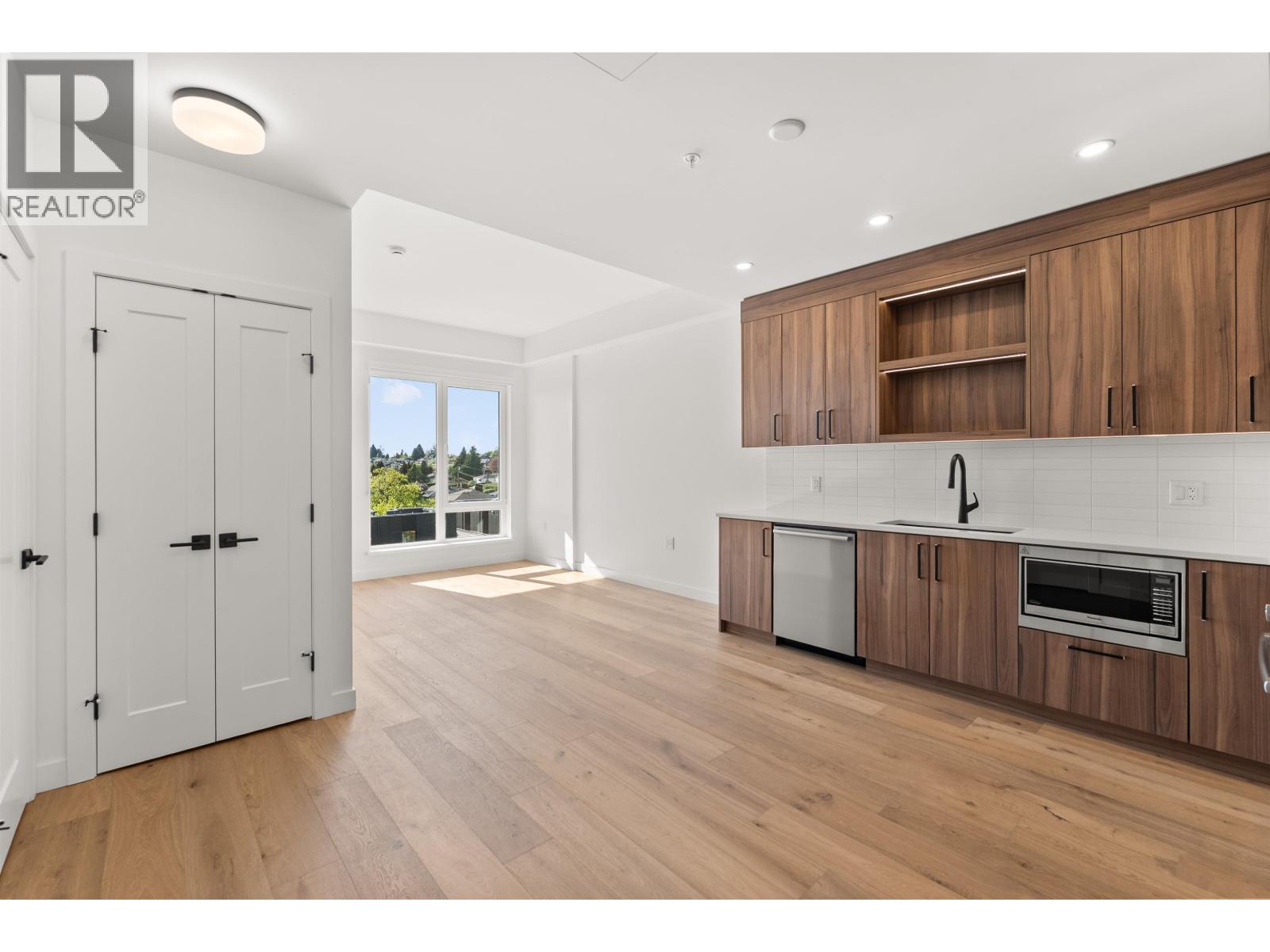 602 6859 Cambie Street, Vancouver, British Columbia  V6P 3H1 - Photo 2 - R3119128