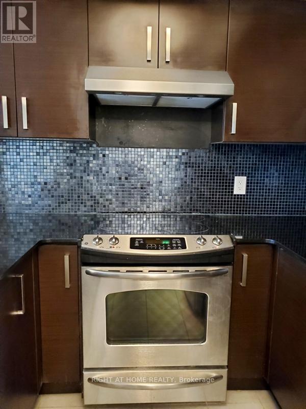 2308 - 17 Anndale Drive, Toronto, Ontario  M2N 2W7 - Photo 6 - C13081404