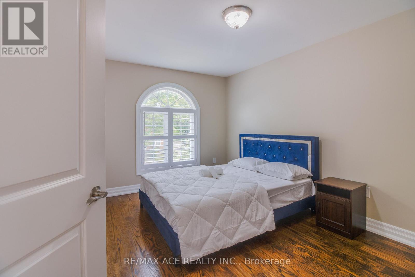 21 Haddon Avenue, Toronto, Ontario  M1N 2K7 - Photo 15 - E13081396