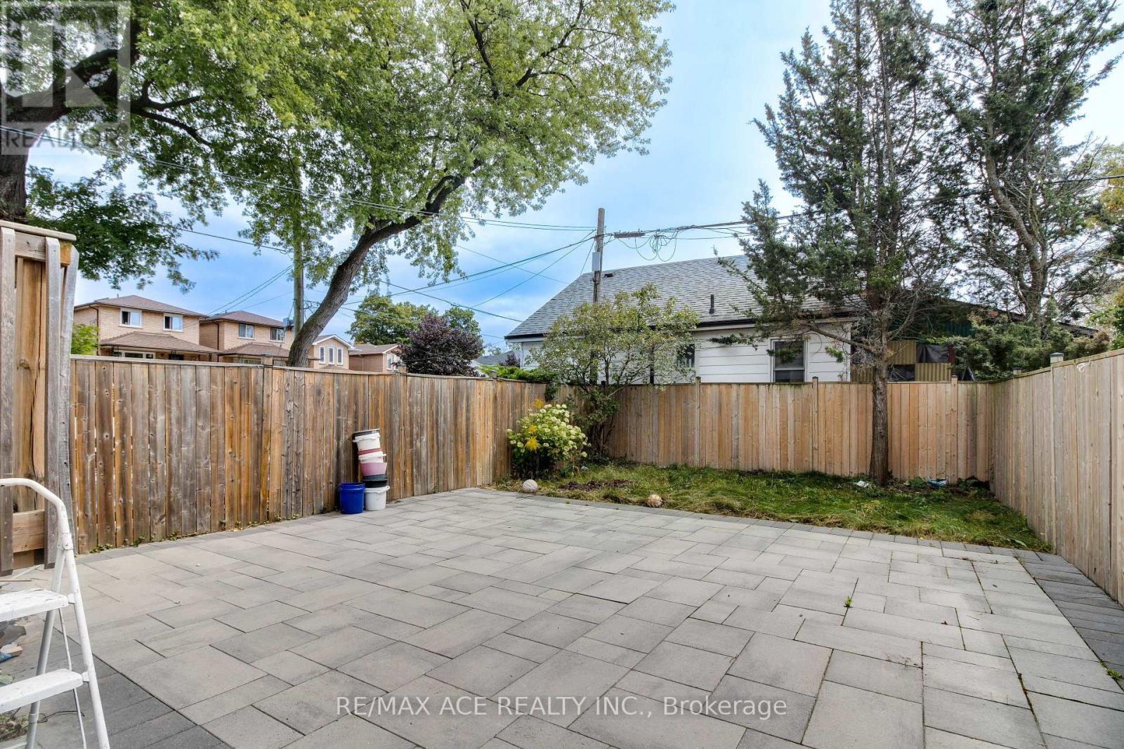 21 Haddon Avenue, Toronto, Ontario  M1N 2K7 - Photo 25 - E13081396
