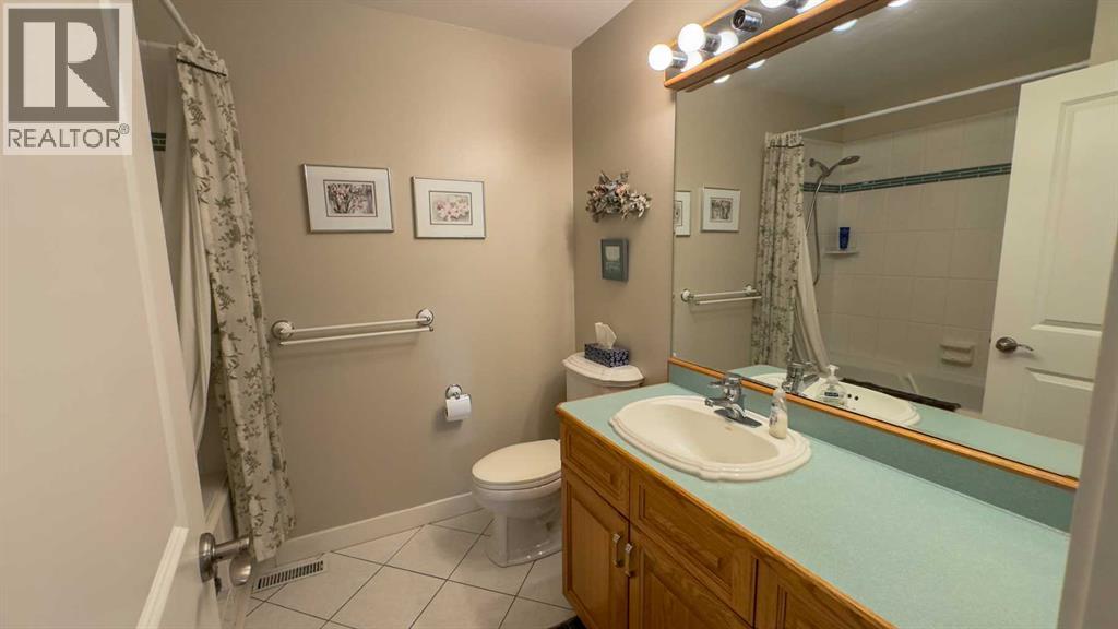 5036 51 Avenue, Irma, Alberta  T0B 2H0 - Photo 22 - A2250012
