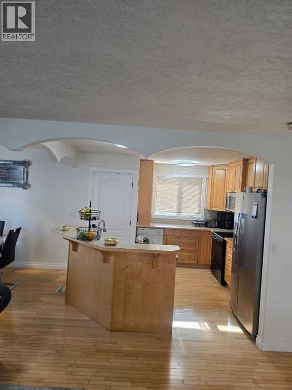 3503 48 Street NE, Calgary, Alberta  T1Y 1S3 - Photo 8 - A2293411