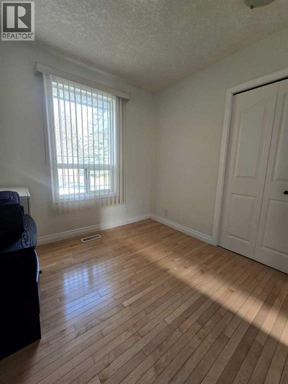 3503 48 Street NE, Calgary, Alberta  T1Y 1S3 - Photo 14 - A2293411
