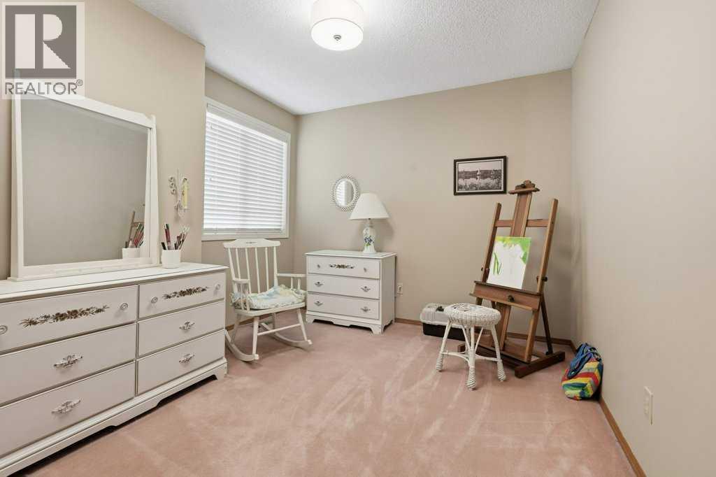 9 Douglasbank Gardens SE, Calgary, Alberta  T2Z 2C9 - Photo 20 - A2297877