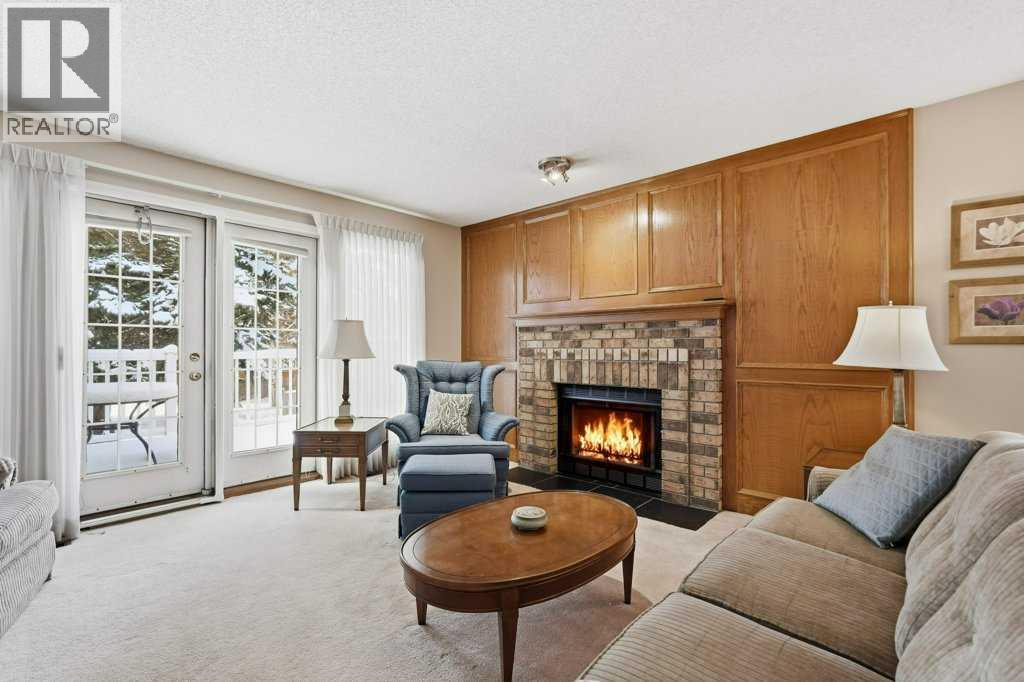 9 Douglasbank Gardens SE, Calgary, Alberta  T2Z 2C9 - Photo 3 - A2297877