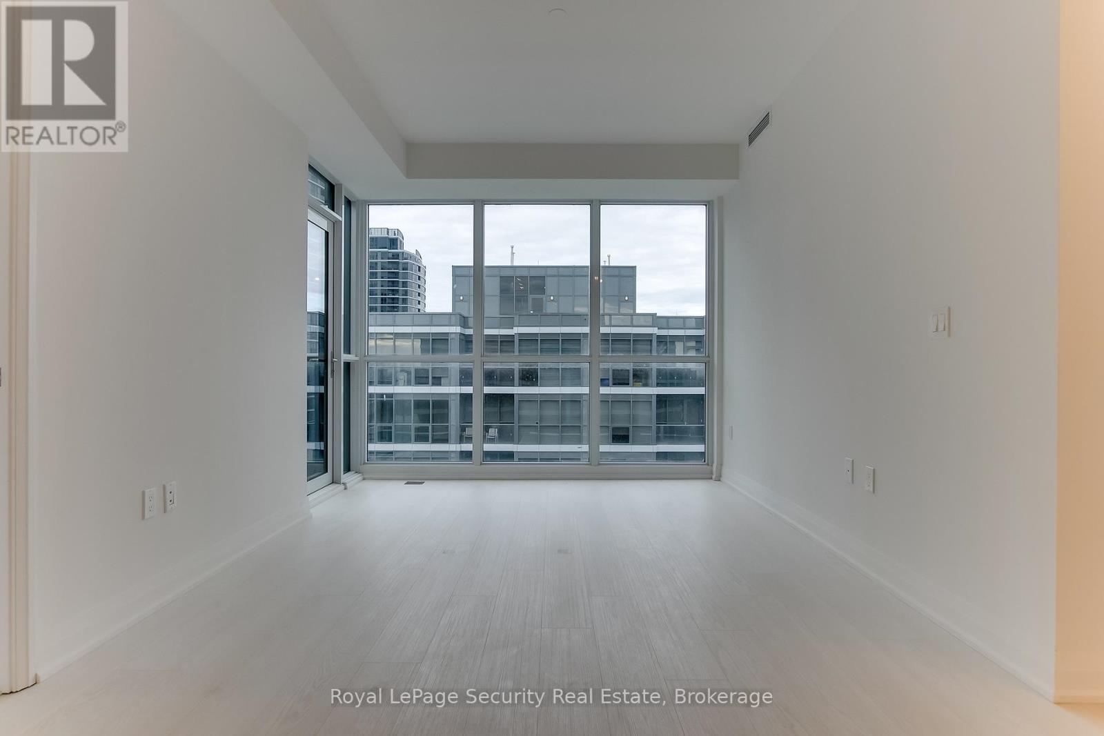 1006 - 10 Gibbs Road, Toronto, Ontario  M9B 0E2 - Photo 10 - W13081292