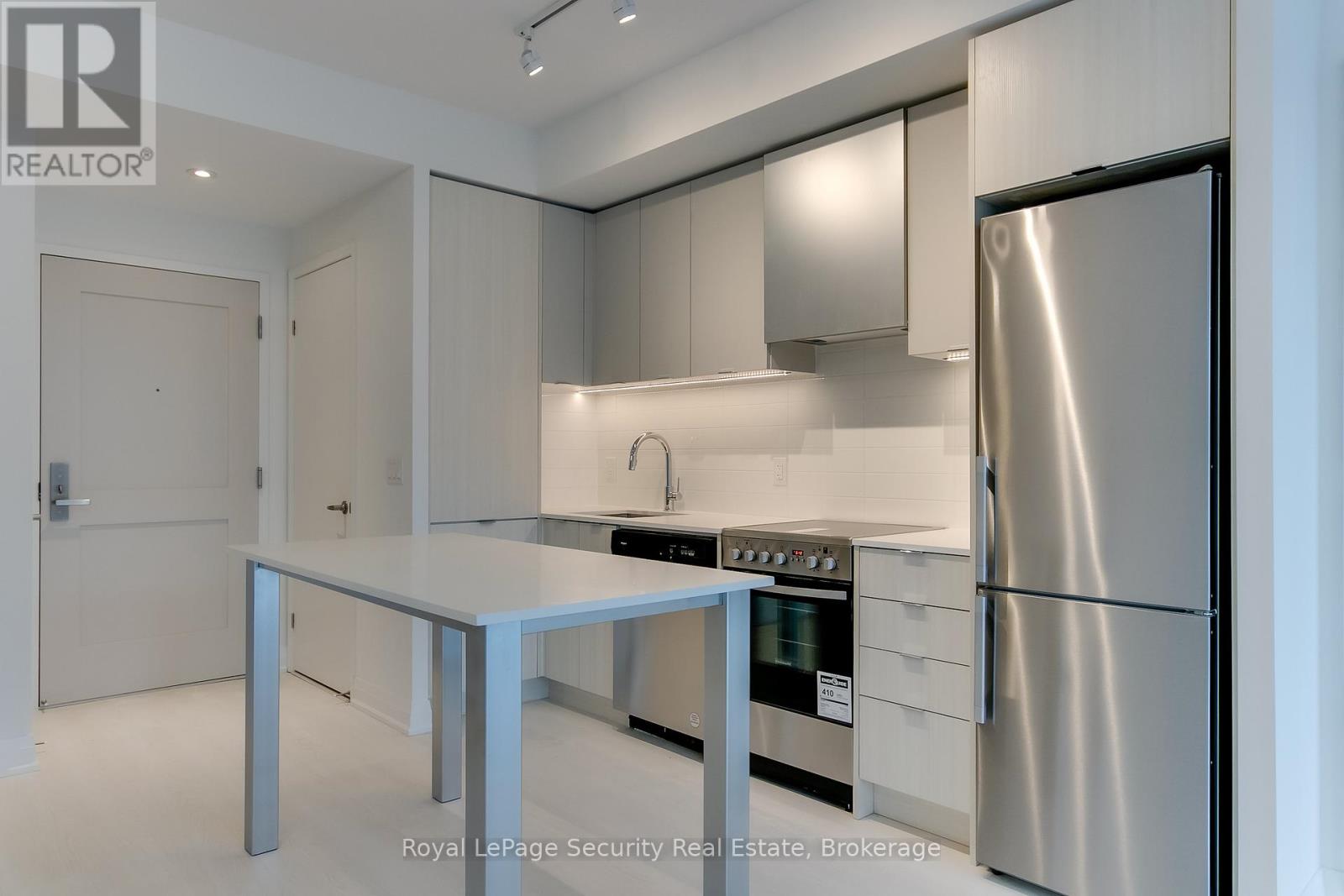 1006 - 10 Gibbs Road, Toronto, Ontario  M9B 0E2 - Photo 15 - W13081292