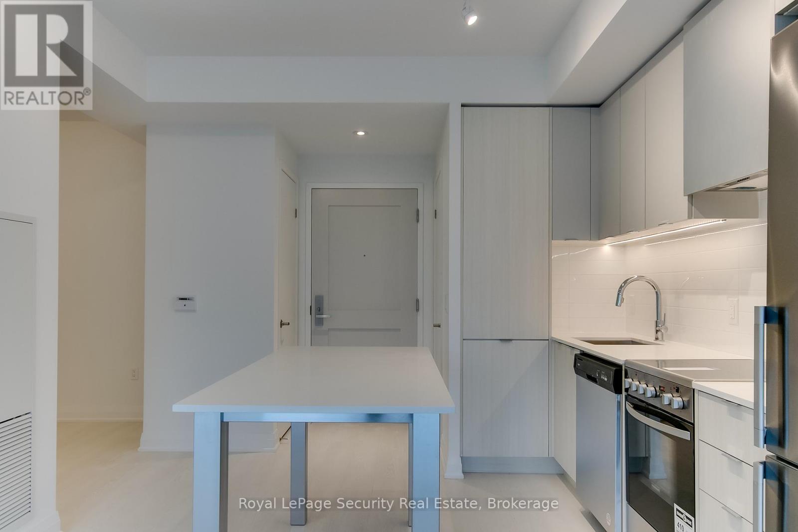 1006 - 10 Gibbs Road, Toronto, Ontario  M9B 0E2 - Photo 16 - W13081292