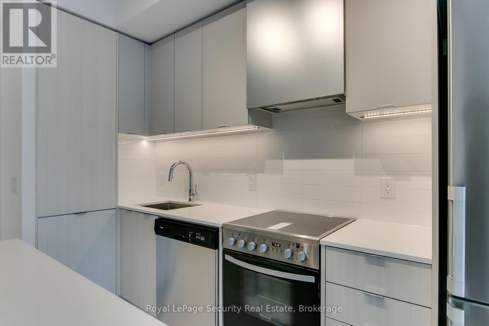 1006 - 10 Gibbs Road, Toronto, Ontario  M9B 0E2 - Photo 17 - W13081292