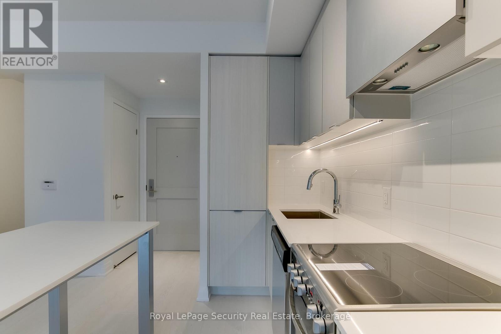 1006 - 10 Gibbs Road, Toronto, Ontario  M9B 0E2 - Photo 18 - W13081292
