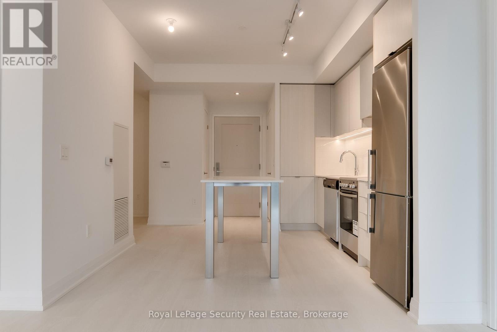 1006 - 10 Gibbs Road, Toronto, Ontario  M9B 0E2 - Photo 20 - W13081292