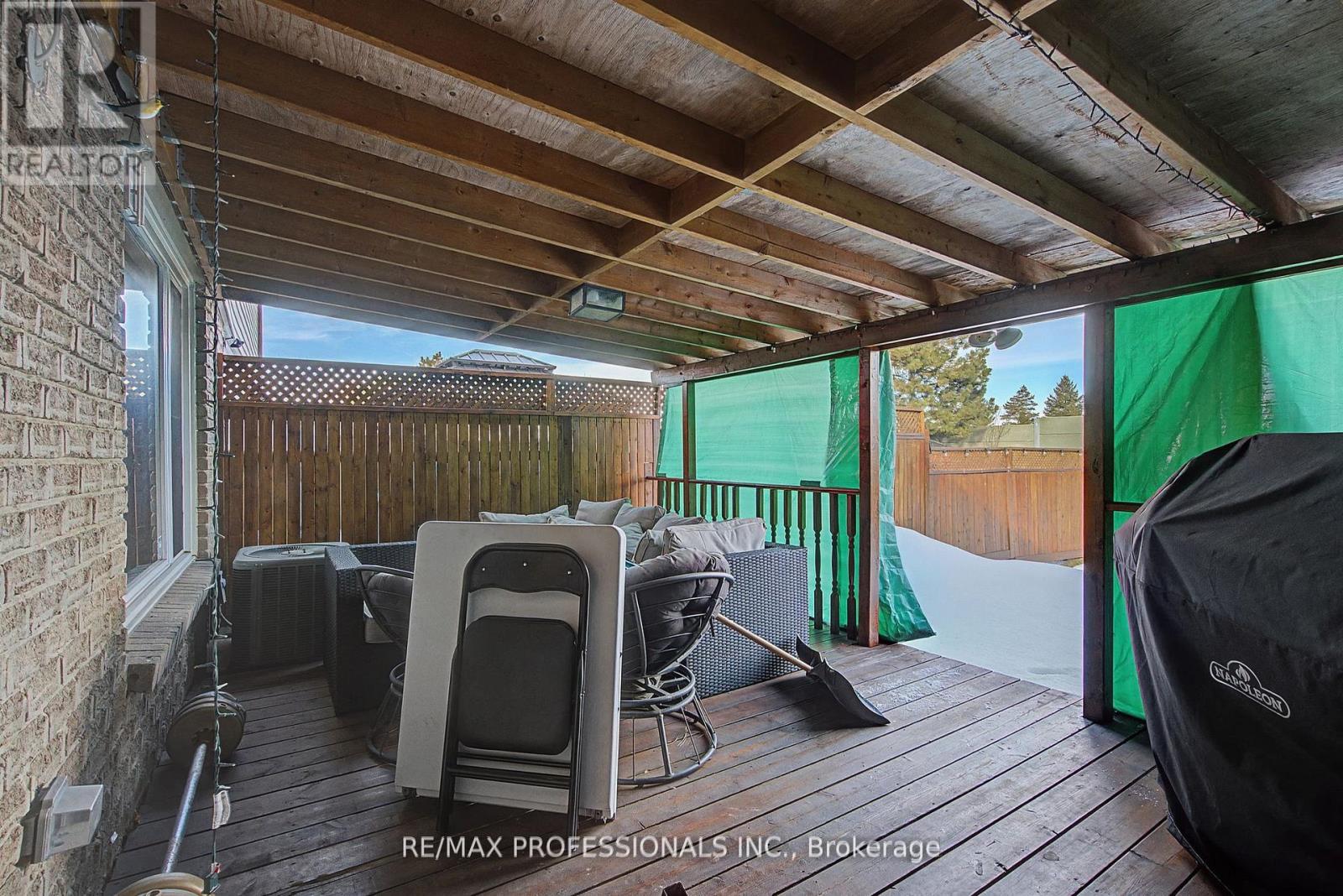 180 Royal Salisbury Way, Brampton, Ontario  L6V 3J9 - Photo 24 - W13081328