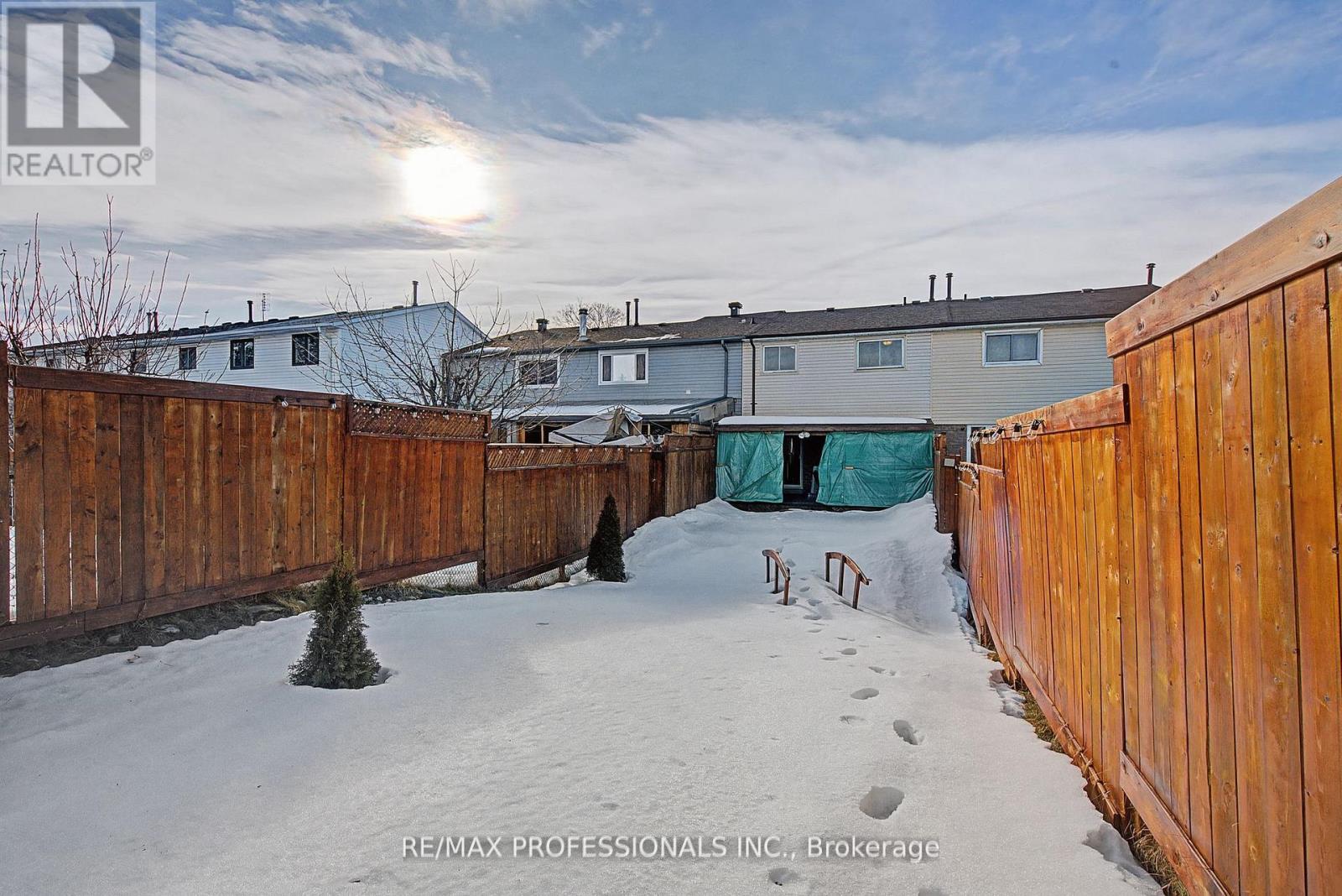 180 Royal Salisbury Way, Brampton, Ontario  L6V 3J9 - Photo 26 - W13081328