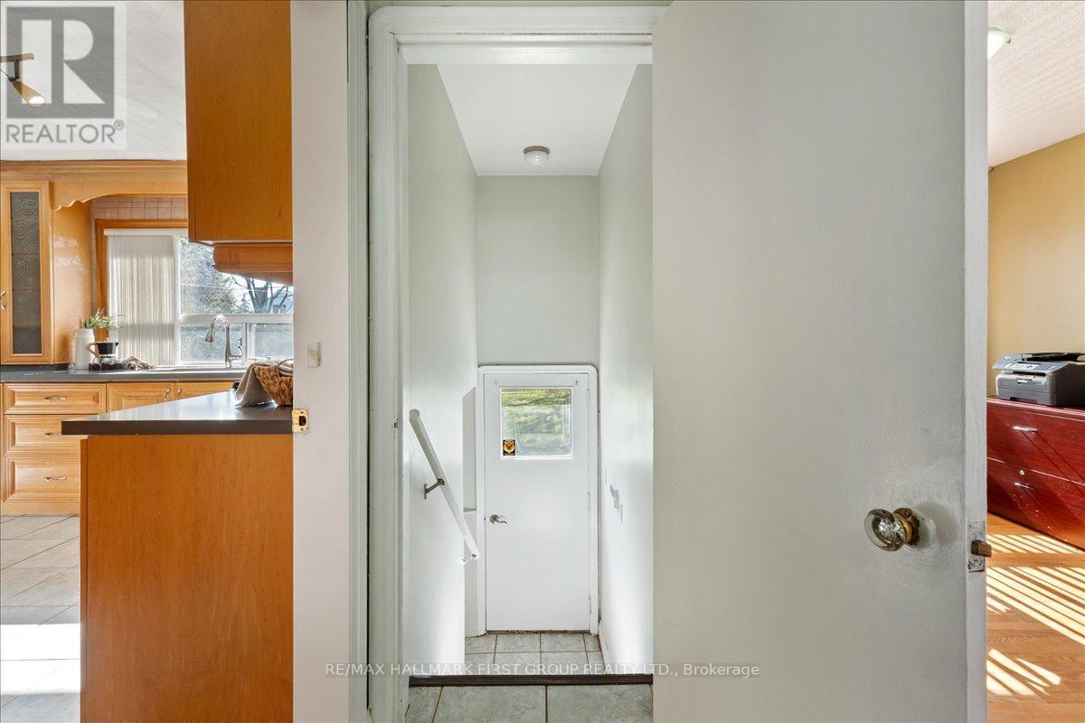 2690 Islington Avenue, Toronto, Ontario  M9V 2X5 - Photo 25 - W13081336