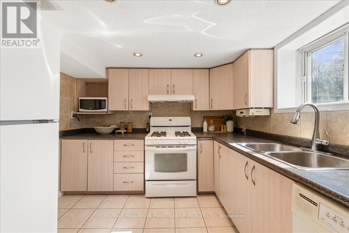 2690 Islington Avenue, Toronto, Ontario  M9V 2X5 - Photo 27 - W13081336