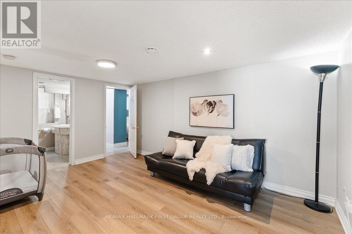 2690 Islington Avenue, Toronto, Ontario  M9V 2X5 - Photo 29 - W13081336
