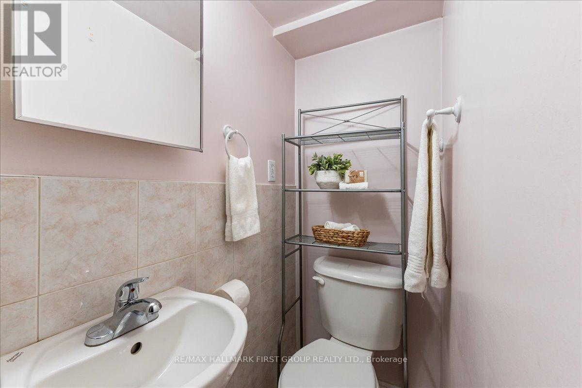 2690 Islington Avenue, Toronto, Ontario  M9V 2X5 - Photo 35 - W13081336