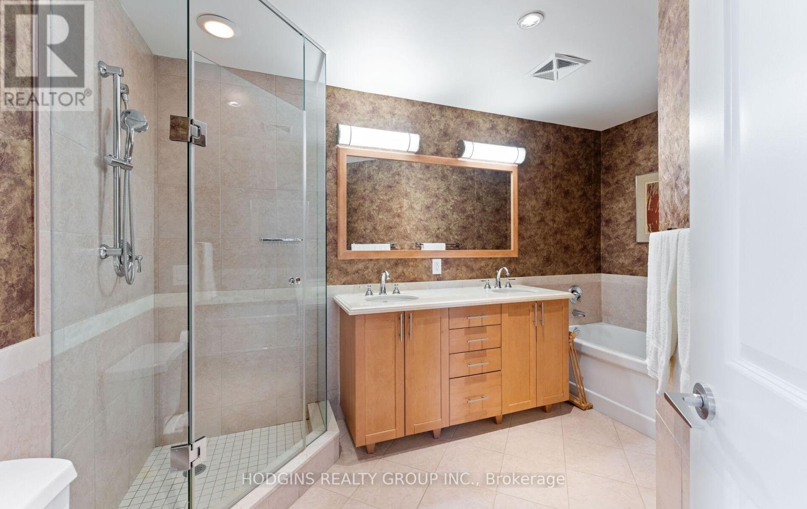 Uph 4 - 1055 Southdown Road, Mississauga, Ontario  L5J 0A3 - Photo 18 - W13081400
