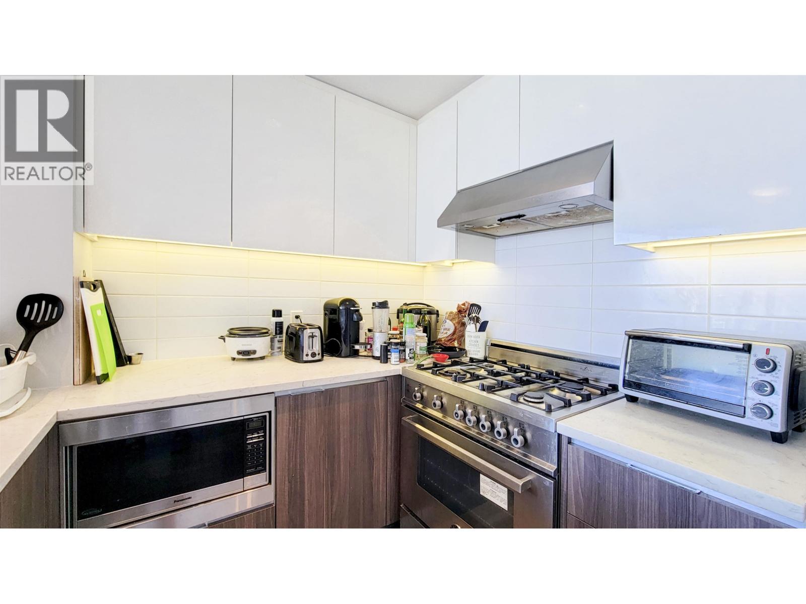 4003 4900 Lennox Lane, Burnaby, British Columbia  V5H 0G9 - Photo 3 - R3119092
